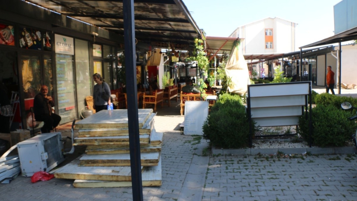 “Çık Diyorsunuz Ama Nereye Gidelim?” - Videolu Haber