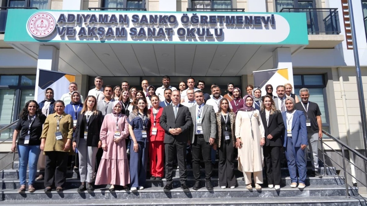 Adıyaman'da Öğretmenler Geleceğin Teknolojisiyle Buluştu