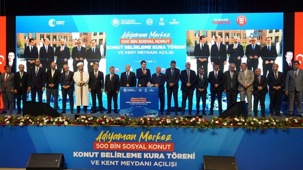 Adıyaman'da Konutlar Sahiplerini Buldu
Meydan Hizmete Açıldı - Videolu Haber