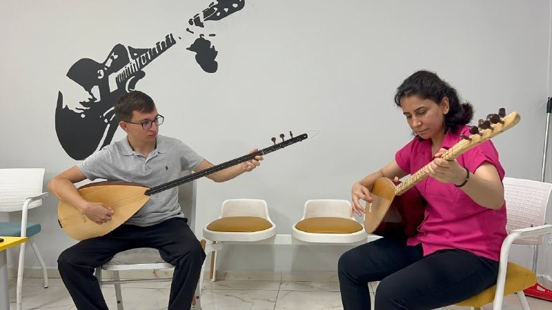 Adıyaman Belediyesi'nden Sanat Yolunda Gençlere Ücretsiz Destek - Videolu Haber