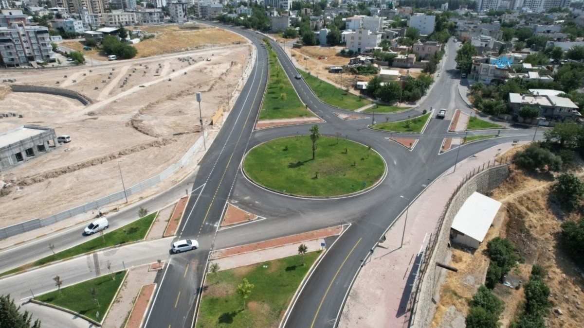 Adıyaman’da Trafiğe Akıllı Dokunuş!
Başkan Tutdere: Geleceği Düşünerek Çalışıyoruz - Videolu Haber