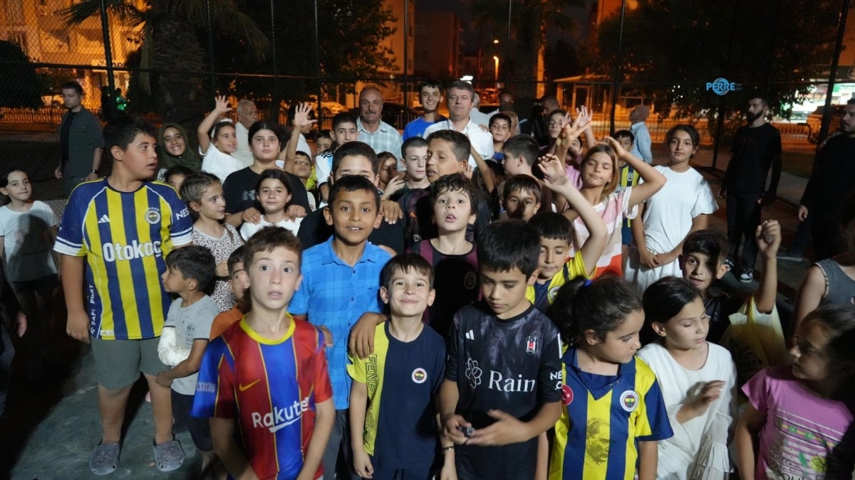 Başkan Tutdere Söz Verdi 
Çocuklar Sahaya Çıktı! - Videolu Haber